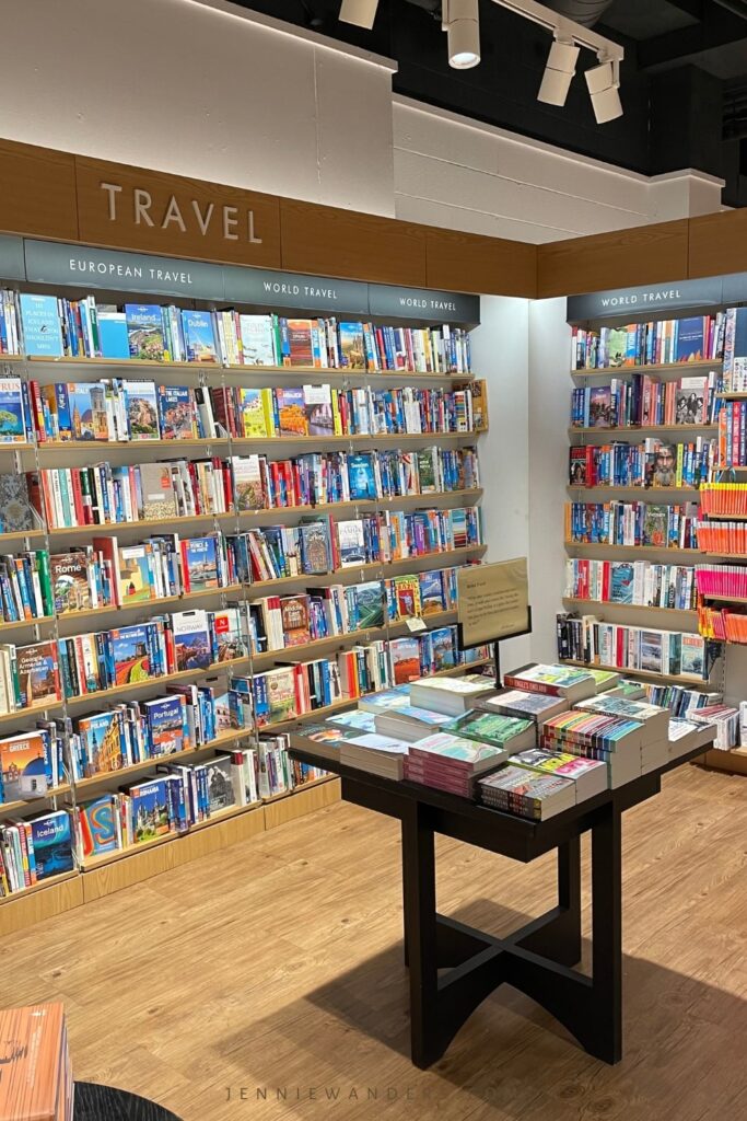 Best Bookstores in London (7)-min