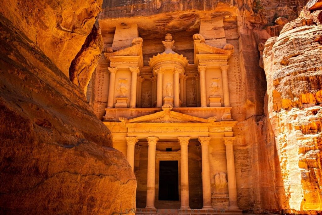 is petra worth visiting