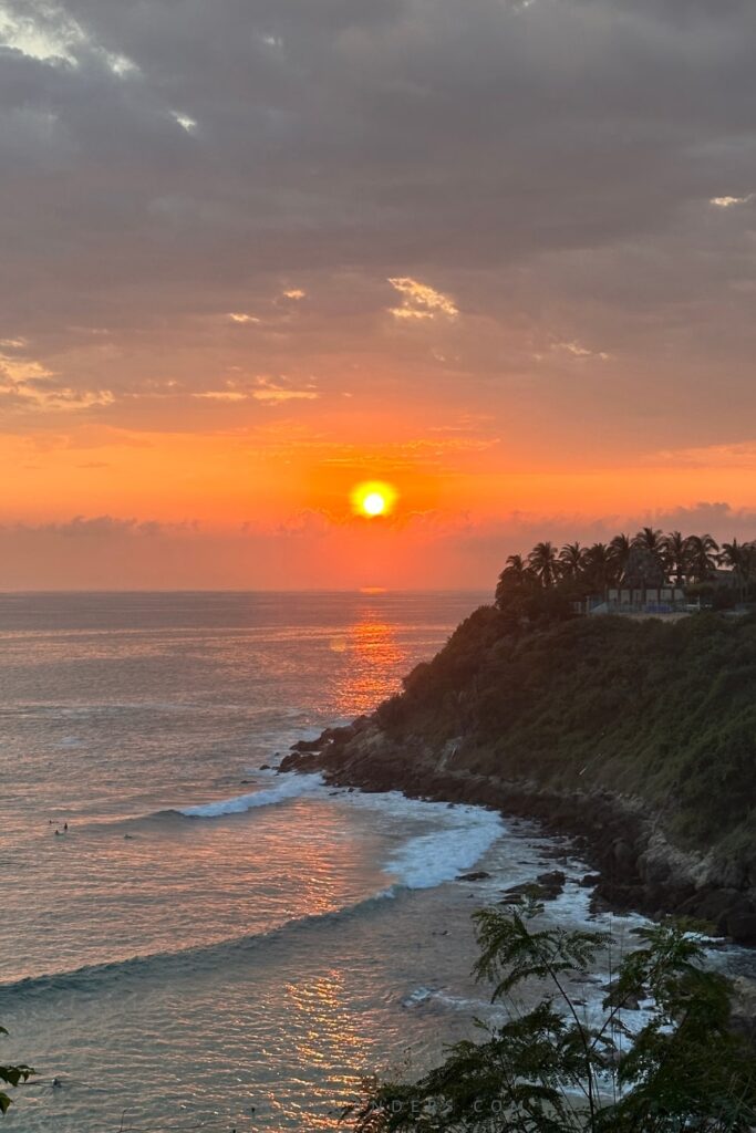 The sunset on Playa Carrizalillo