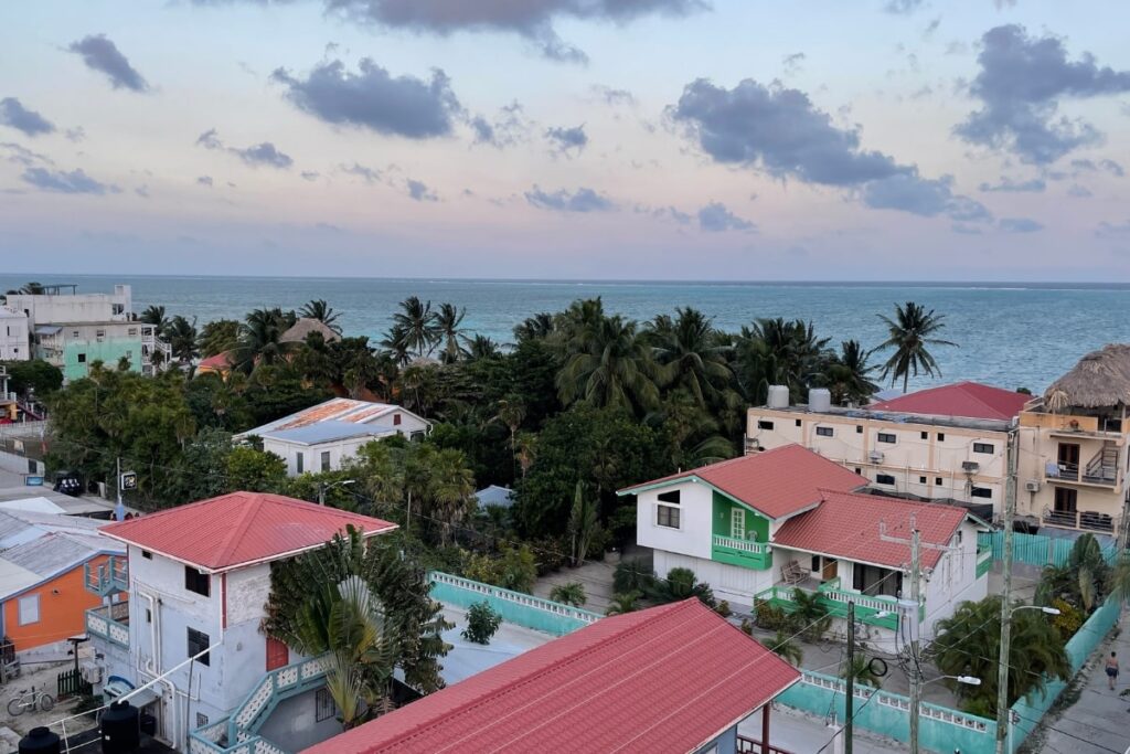 best hostels in Caye Caulker