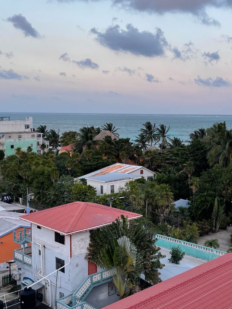 Does Caye Caulker Have ATMs? Exact Locations 2023
