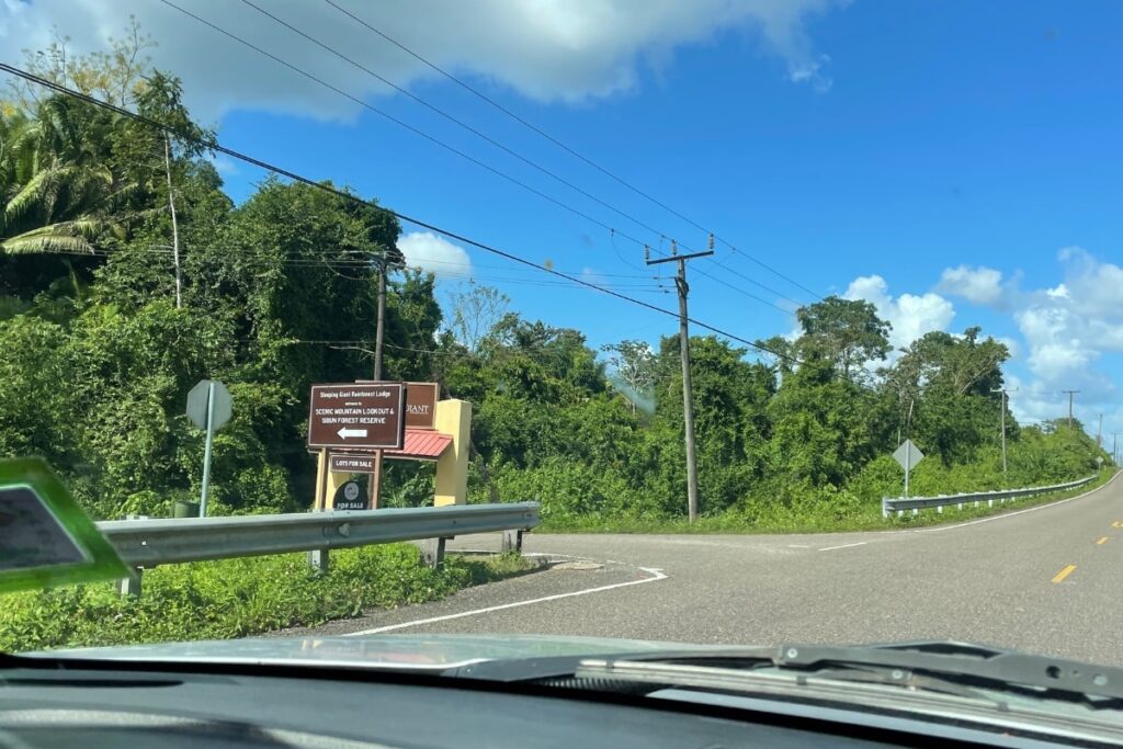 Hummingbird Highway in Belize