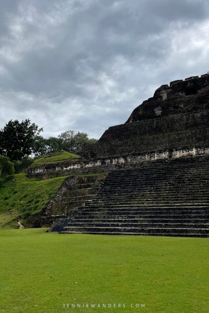 Xunantunich from San Ignacio