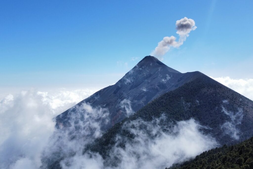 Acatenango hike difficulty