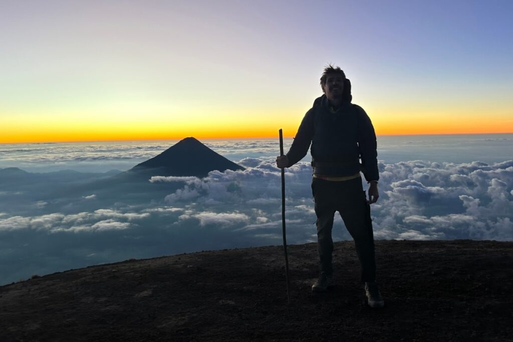 Acatenango hike difficulty