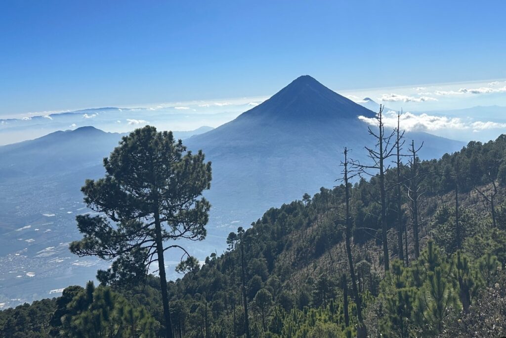 Acatenango hike difficulty