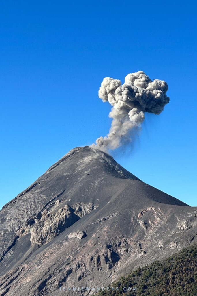 Acatenango hike difficulty