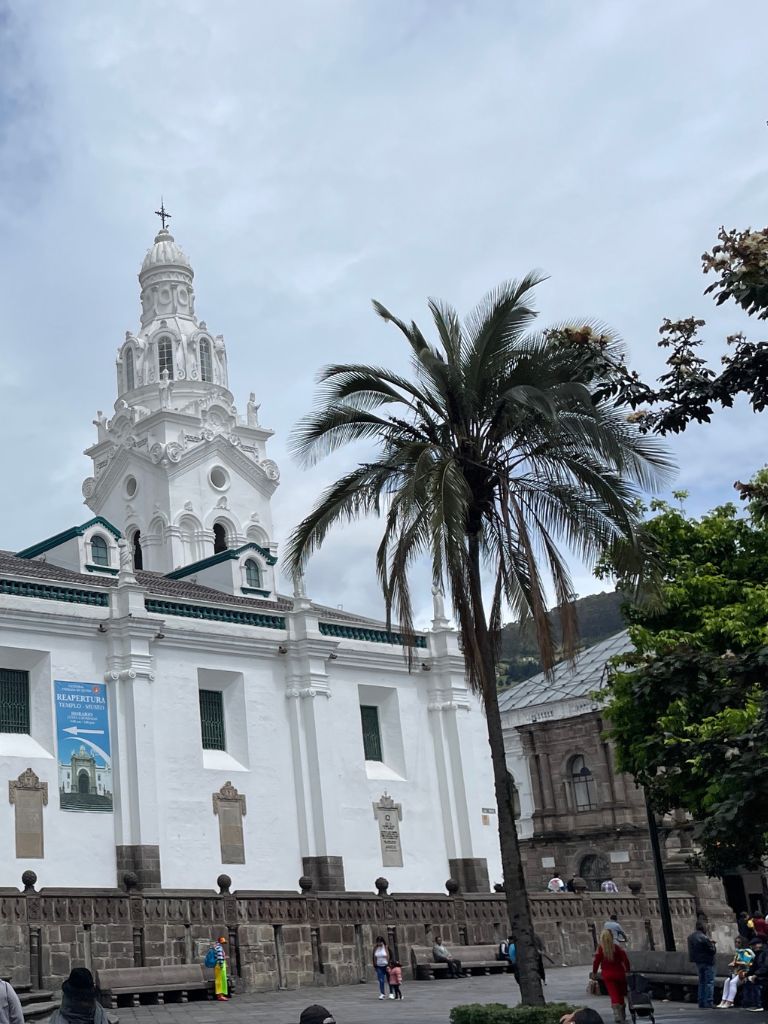Quito To Guayaquil: Full Guide & Transport Options (2023)